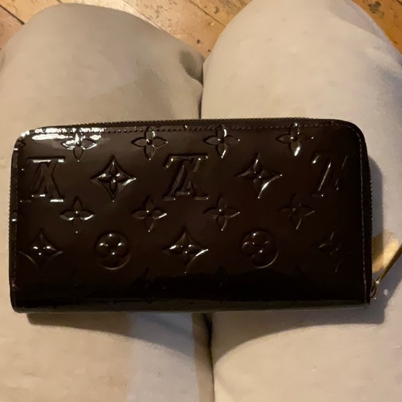 Louis Vuitton Zippy Vernis Wallet - 12 card - 2015 (Excellent condition) - Picture 1 of 9